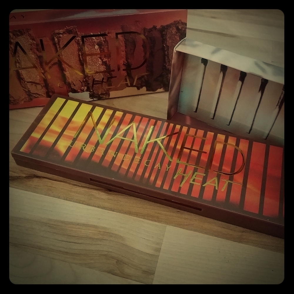 Urban Decay Naked Heat